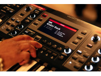 <b>Roland V-STAGE 76 PRO 4 Secções: Piano Acústico, Piano Elétrico, Órgão e Sintetizador 76-teclas aftertouch BEST-SELLER</b> <b>Roland V-STAGE 76 PRO 4 Secções: Piano Acústico, Piano Elétrico, Órgão e Sintetizador 76-teclas aftertouch BEST-SELLER</b>